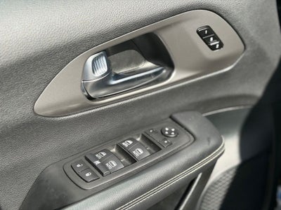 2025 Chrysler Pacifica Select * Certified Pre-Owned *