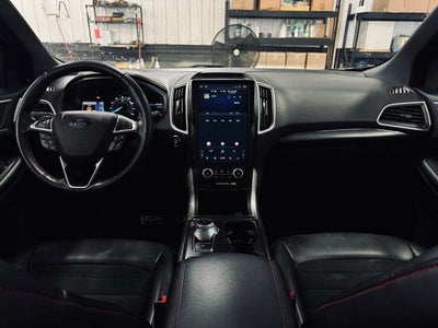 2022 Ford Edge ST-Line