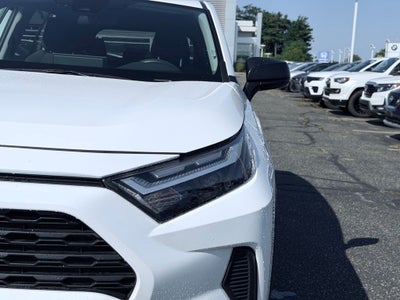 2025 Toyota RAV4 LE
