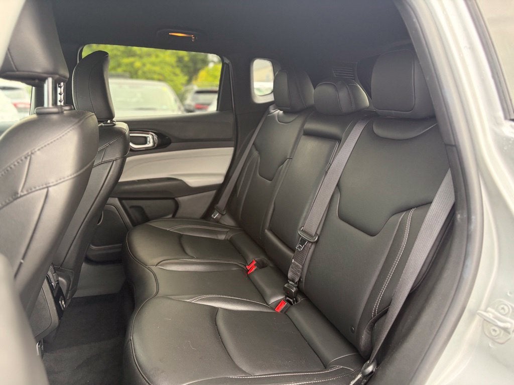 2025 Jeep Compass Limited * Certified Pre-Owned *