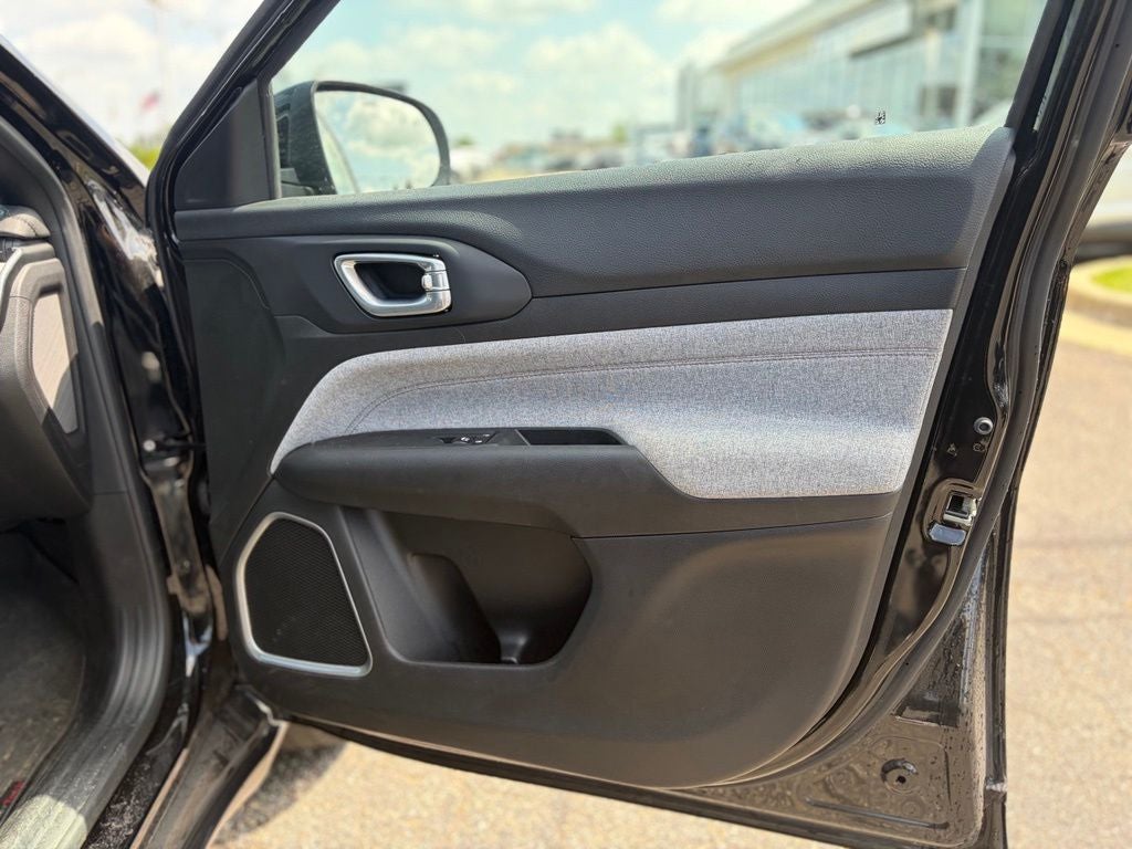 2024 Jeep Compass Latitude Lux FWD