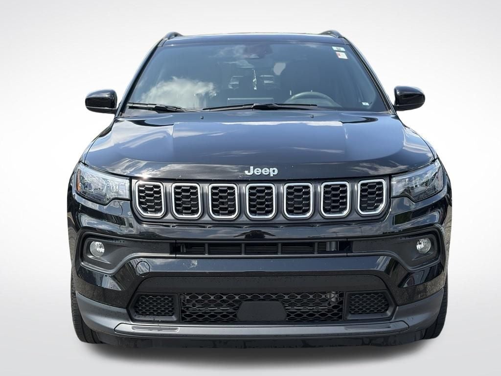 2024 Jeep Compass Latitude Lux FWD