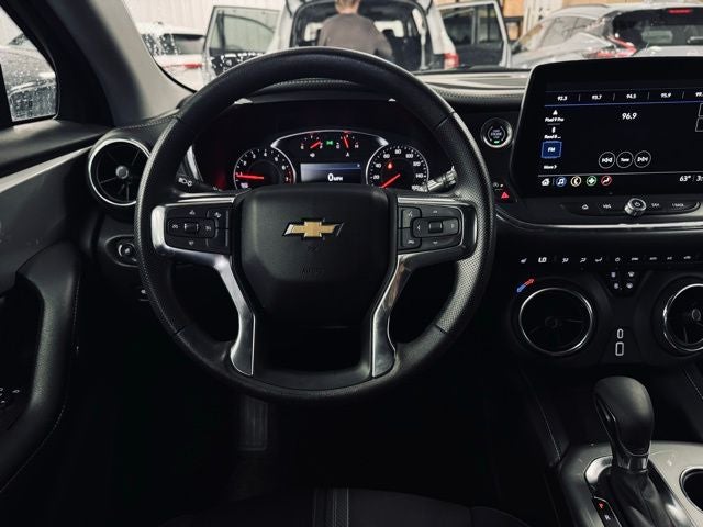 2025 Chevrolet Blazer AWD 2LT
