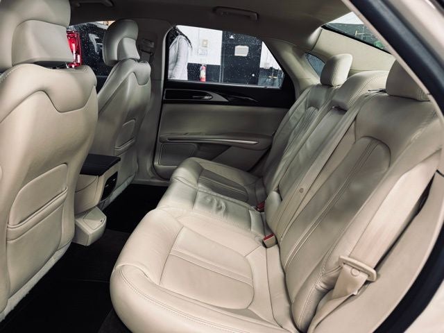 2014 Lincoln MKZ Base