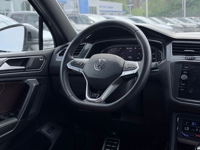 2023 Volkswagen Tiguan 2.0T SEL R-Line