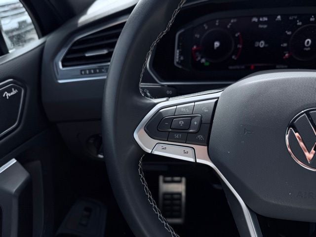 2023 Volkswagen Tiguan 2.0T SEL R-Line