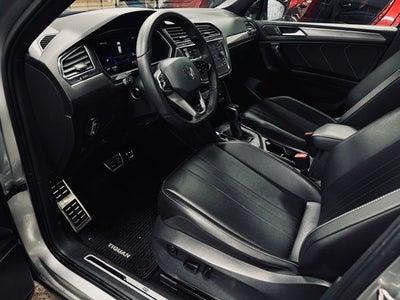 2022 Volkswagen Tiguan 2.0T SE R-Line Black