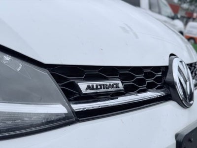 2018 Volkswagen Golf Alltrack TSI S