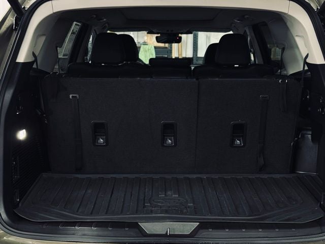 2025 Subaru Ascent Limited 8-Passenger