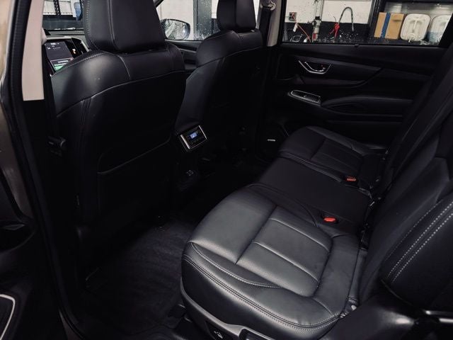 2025 Subaru Ascent Limited 8-Passenger