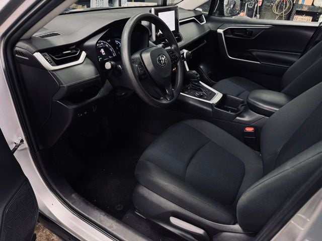 2023 Toyota RAV4 Hybrid LE