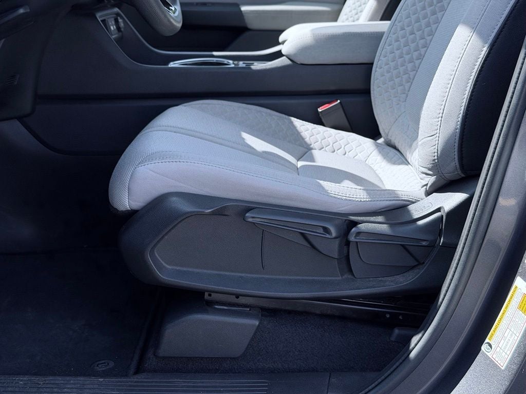 2023 Honda Pilot LX