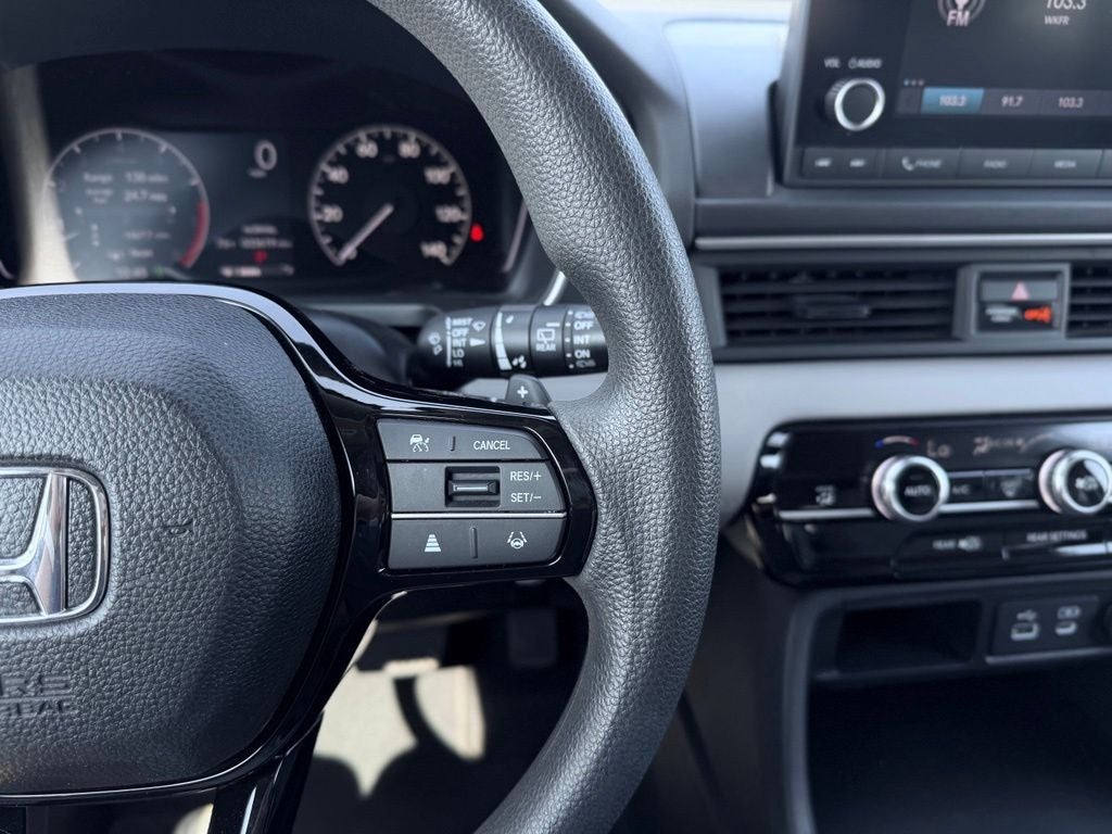 2023 Honda Pilot LX