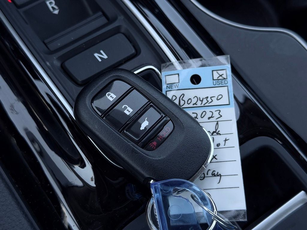 2023 Honda Pilot LX