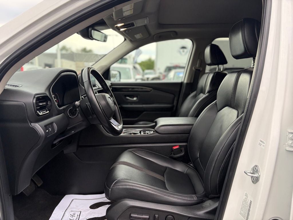 2025 Honda Pilot Touring