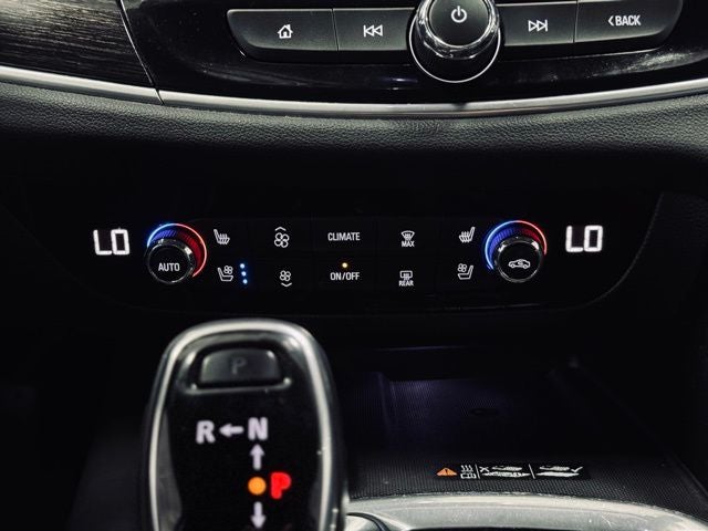 2020 Buick Enclave AWD Avenir