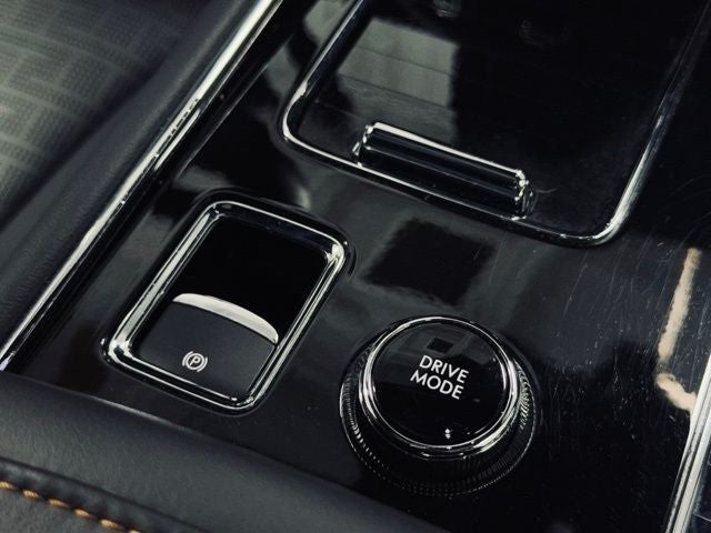 2025 Lincoln Aviator Black Label