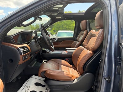2022 Lincoln Navigator Reserve