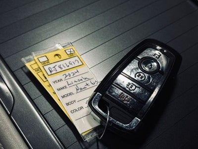 2024 Lincoln Nautilus Reserve