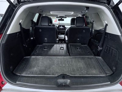 2022 Nissan Pathfinder Platinum 4WD