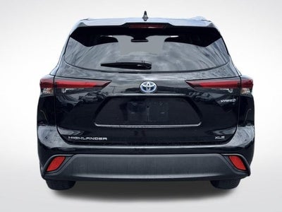 2024 Toyota Highlander Hybrid XLE