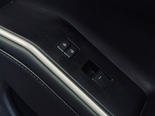 2025 Toyota Highlander Base