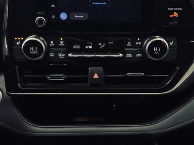 2025 Toyota Highlander Base