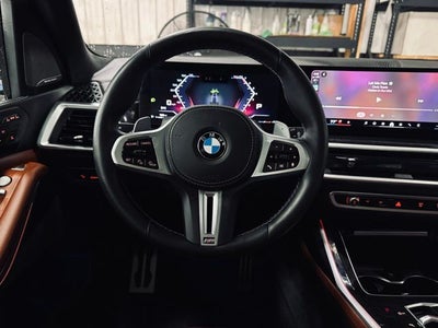2025 BMW X7 M60i