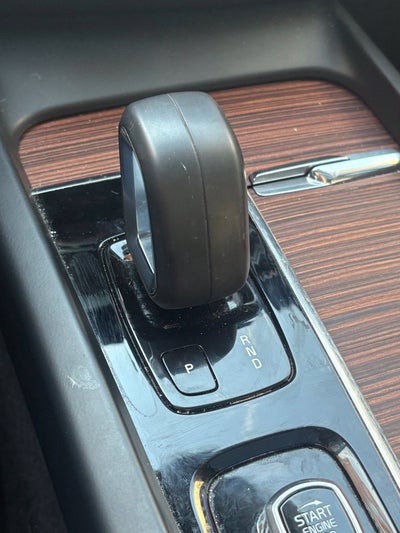 2022 Volvo S60 B5 Momentum