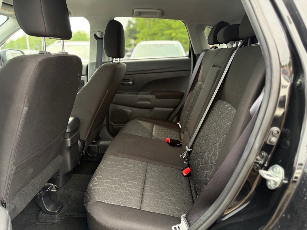 2025 Mitsubishi Outlander Sport Base