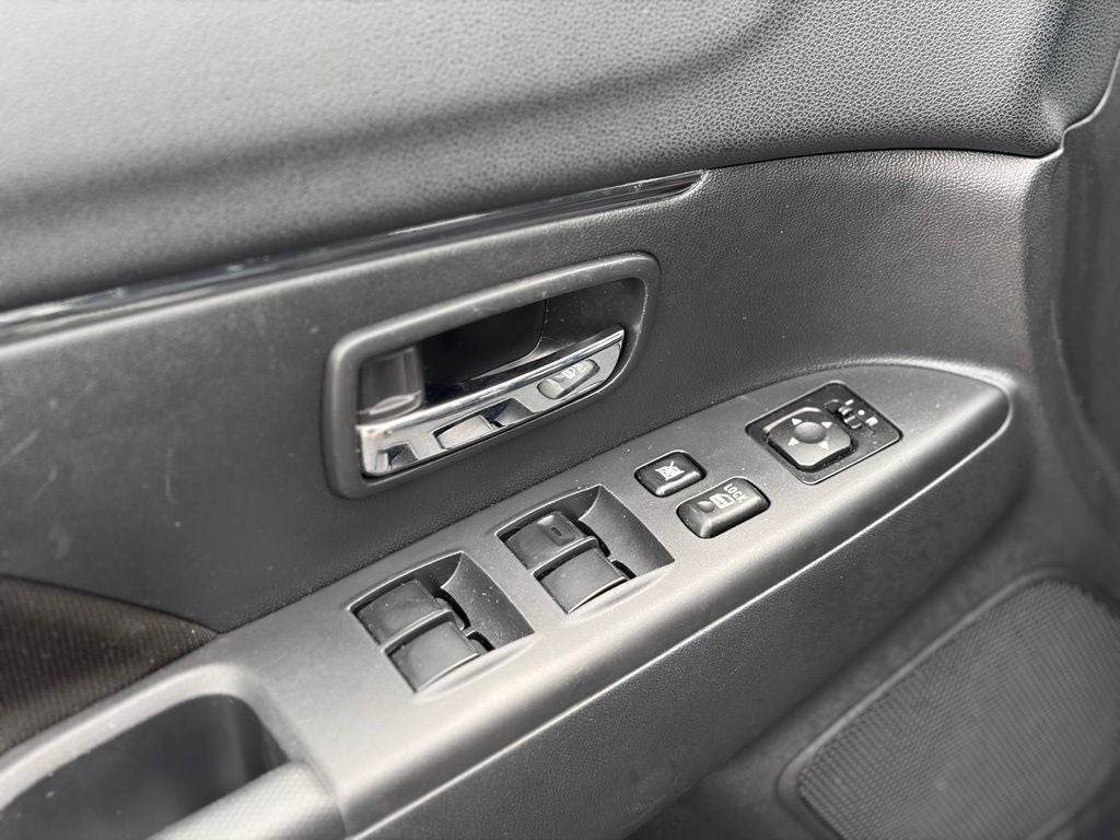 2025 Mitsubishi Outlander Sport Base