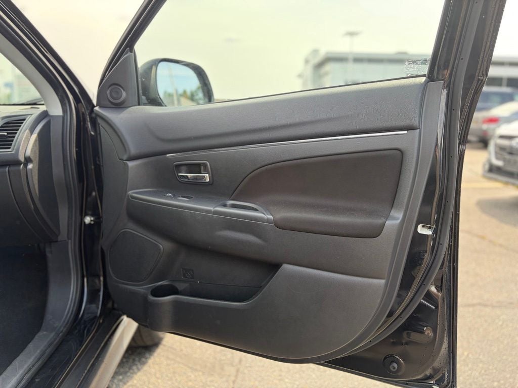 2024 Mitsubishi Outlander Sport Base