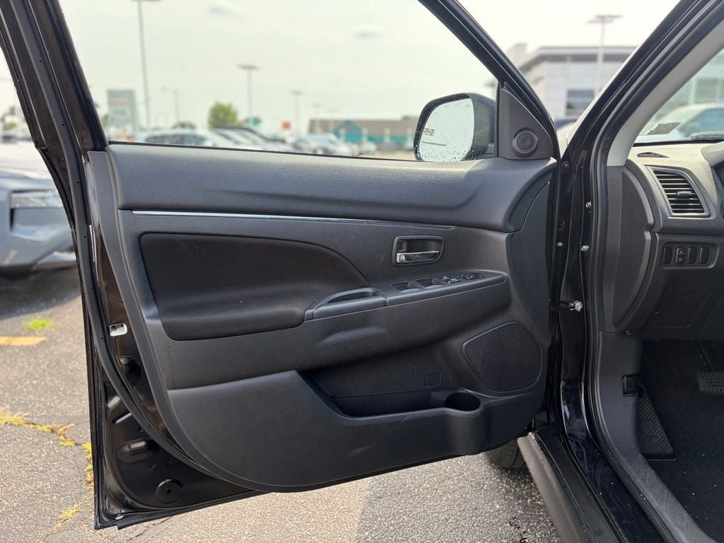 2024 Mitsubishi Outlander Sport Base