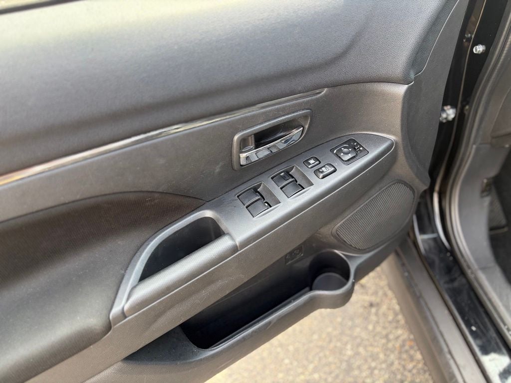 2024 Mitsubishi Outlander Sport Base