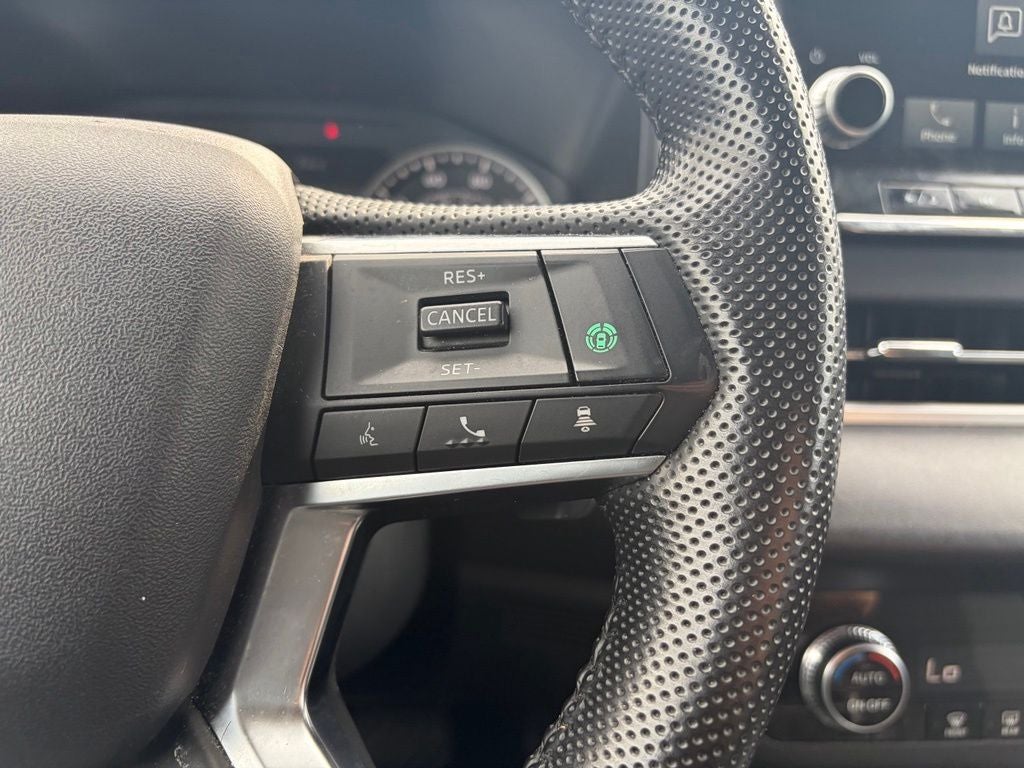 2024 Mitsubishi Outlander Base