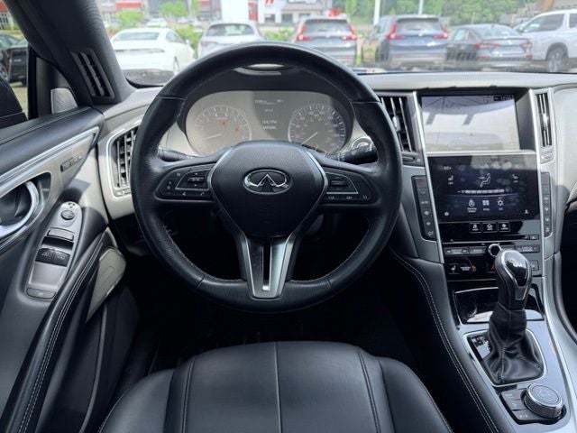 2018 INFINITI Q60 3.0t LUXE