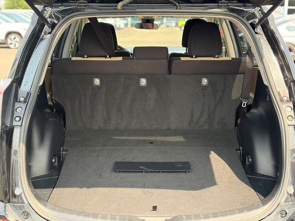 2018 Toyota RAV4 Hybrid XLE