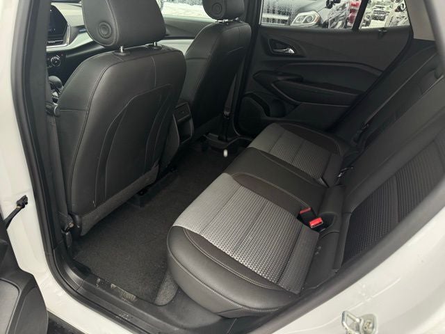 2025 Chevrolet Trax FWD LT