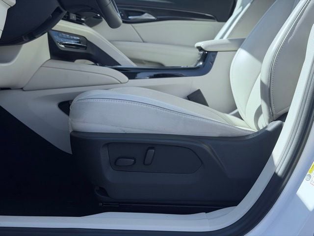 2023 Buick Envision Essence AWD