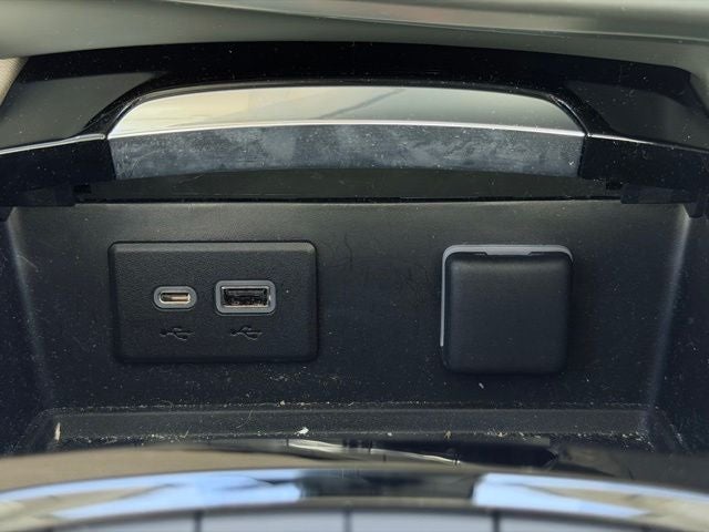 2023 Buick Envision Essence AWD