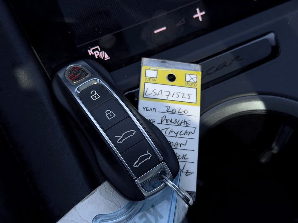 2020 Porsche Taycan Turbo