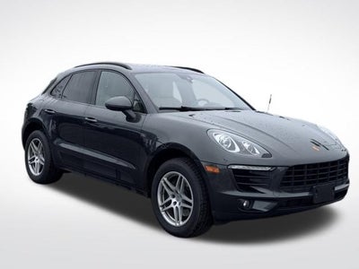 2017 Porsche Macan Base