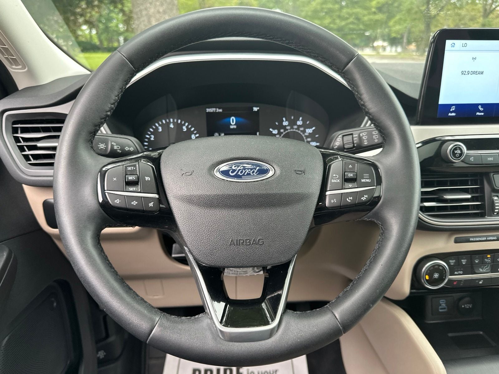 2022 Ford Escape SE