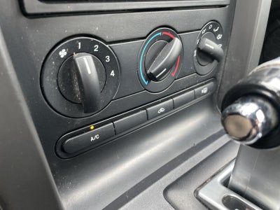 2006 Ford Mustang Base