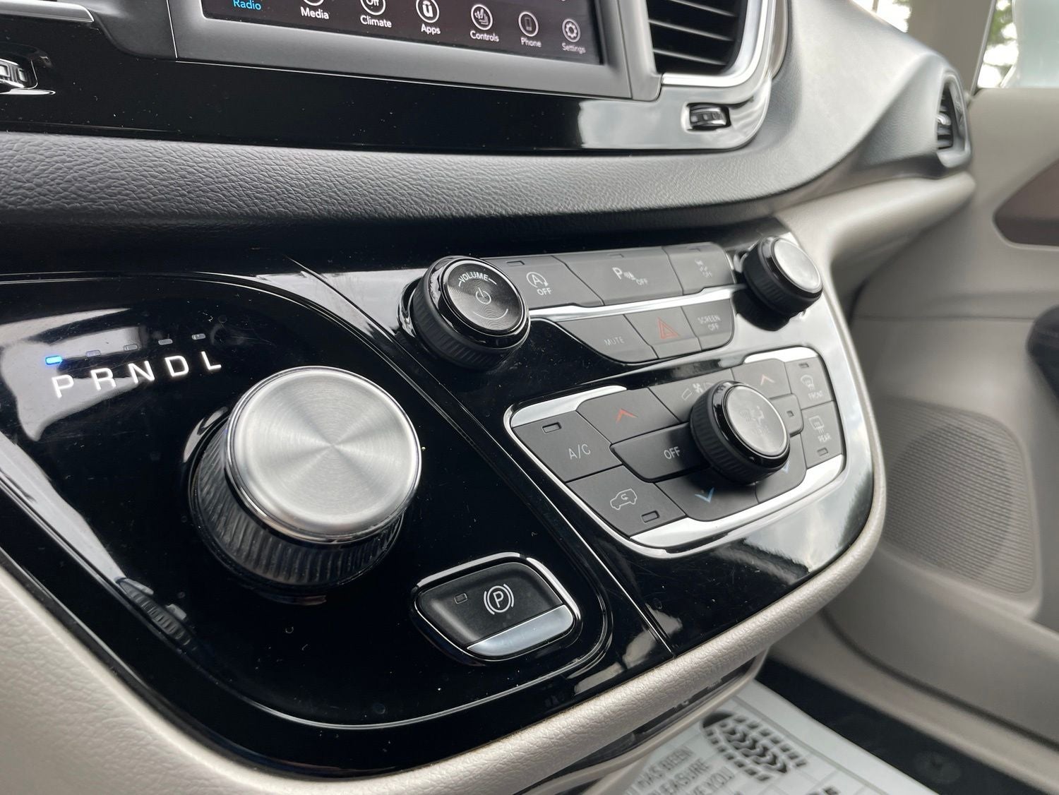 2019 Chrysler Pacifica Touring L
