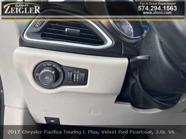 2017 Chrysler Pacifica Touring L Plus