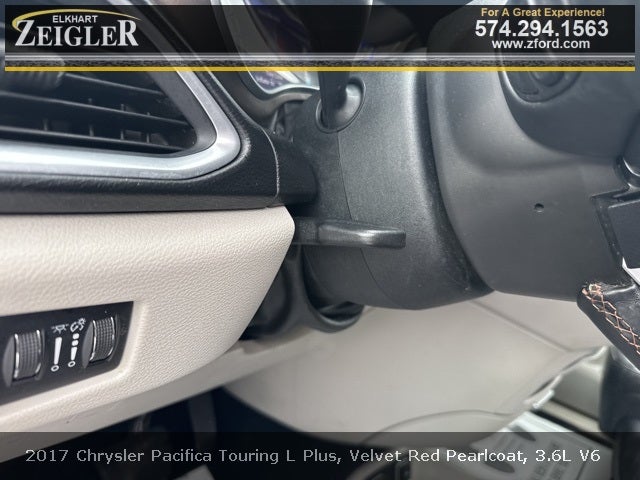 2017 Chrysler Pacifica Touring L Plus