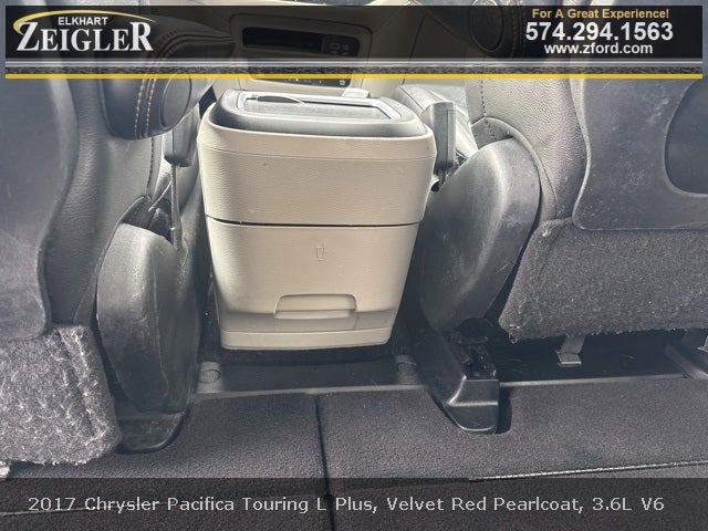 2017 Chrysler Pacifica Touring L Plus