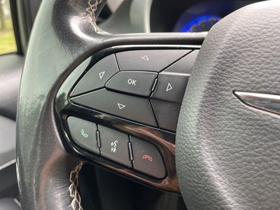 2021 Chrysler Pacifica Touring