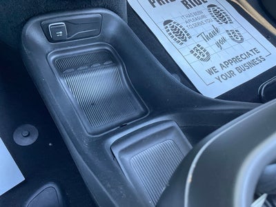 2024 Chrysler Pacifica Touring